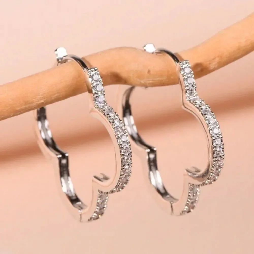 NEW Designer-Style Silver-tone Clover Bling Hoop Earrings